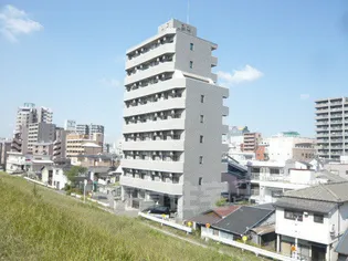 エスリード新大阪第6【8階】の外観