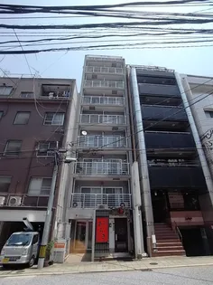 アディール カネガエの画像