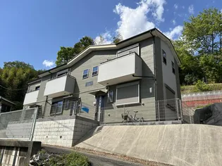 神奈川県横浜市青葉区恩田町【一戸建】の外観