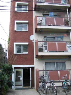 松原6丁目マンション【2階】の外観