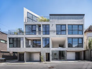 SAIL【2階】の外観