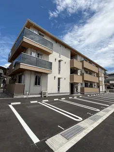 エレガンス パレス【3階】の外観