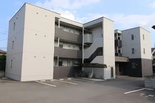 グラシア寺崎の画像