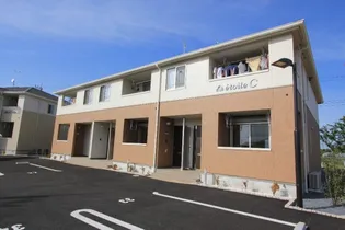 エトワール C棟【2階】の外観