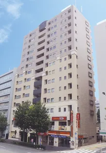 グランカーサ新宿御苑【13階】の外観