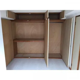 ステーションサイドビル【2階】の内装