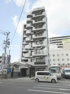 ロワイヤルユニ【3階】の外観