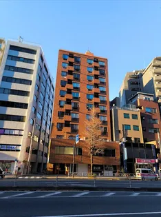 ライオンズ三田【2階】の外観