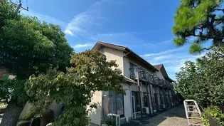 キャンパスクラブ【2階】の外観