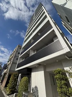 プレミスト早稲田【2階】の外観