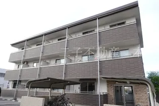 岡山県岡山市北区西古松【マンション】の外観