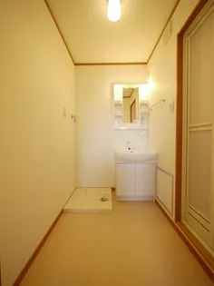 ハッピークレストクラミツ A棟【2階】の内装