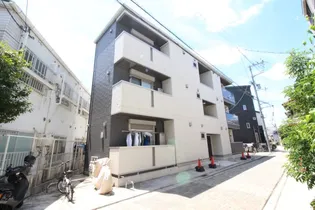 セレナヴィラ小阪W【1階】の外観