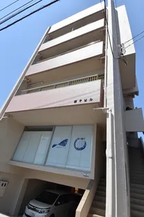 胡子ビル【3階】の外観