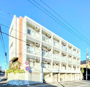 カスタリア尾山台【3階】の外観