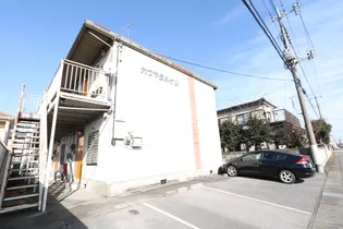 カワマタハイツ【1階】の外観