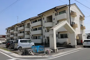 諏訪台マンションの画像