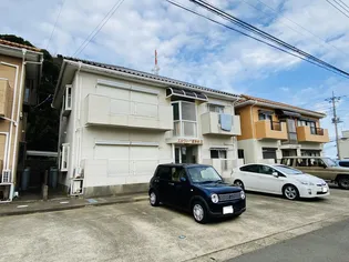 エルヴィーナ宮津台B棟【2階】の外観