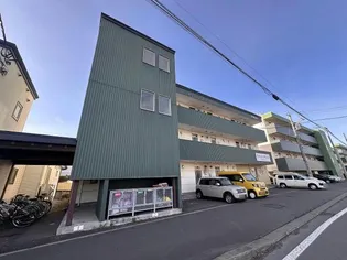 アールズMC【1階】の外観