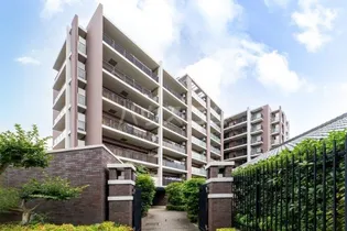 ヴァンフォートメイツ川口【7階】の外観