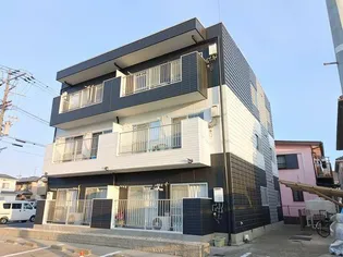 ファミール柿の木の画像