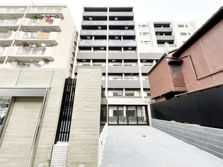 東京都中央区月島4【マンション】の外観