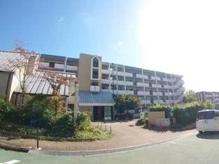 アルビス五月ヶ丘111号棟の画像