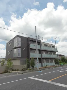 メゾンアプリコーゼ【2階】の外観