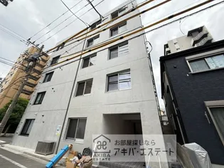 LysBlanc 東日暮里【4階】の外観