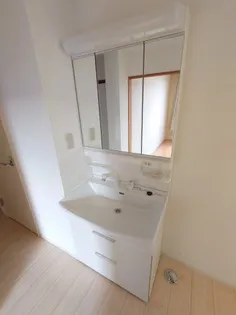 セラミックハイツ秋山【1階】の内装