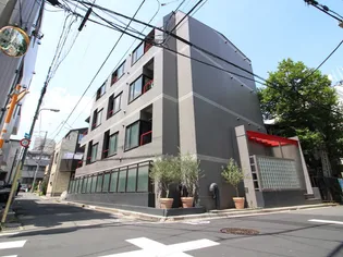 ヒルサイド初台【2階】の外観