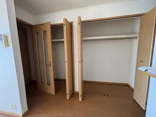 エアリー ミニヨンC【1階】の内装