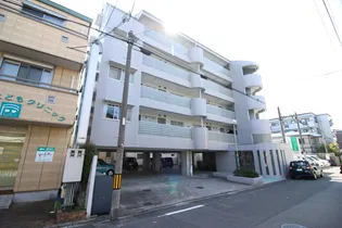 サバービアの画像