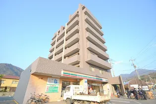 TーHOUSEの画像