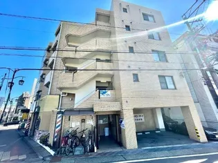 リバー・クレスト【5階】の外観