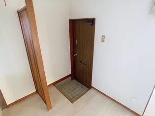 仲田ハイツ【2階】の玄関