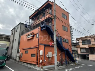 ベルメゾンの外観