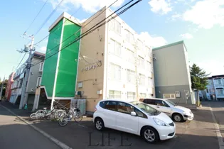 イーストバレー【4階】の外観