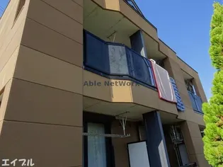 ウィングコートの画像