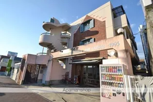 ファンガーデン【2階】の外観