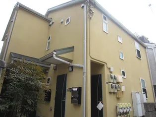 カサベルデ【2階】の外観