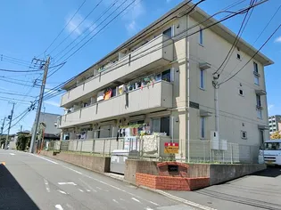 フローラヨコハマ【1階】の外観