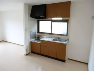 メゾン・テルシャトー B棟【2階】のキッチン