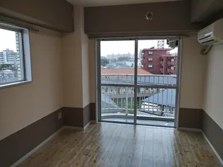 東京都調布市菊野台3【マンション】の外観