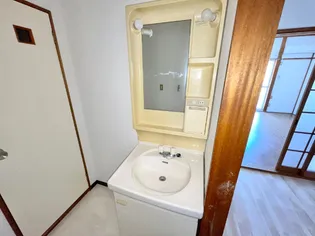 ハタノコーポ元八王子I【1階】の内装