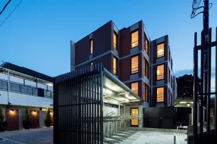 東京都杉並区高円寺南5【マンション】の外観