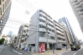 広島県広島市中区上幟町【マンション】の外観
