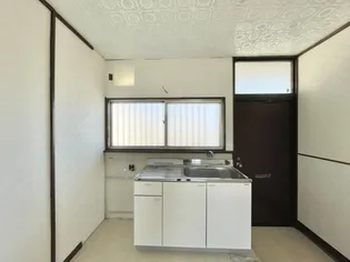 越路ハイツ【2階】のキッチン