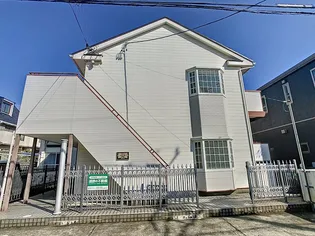 レオパレス新津町【1階】の外観