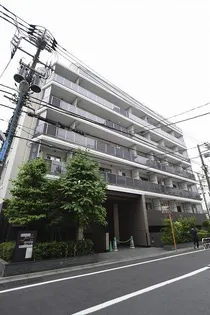 ザ・パークハビオ新宿【2階】の外観
